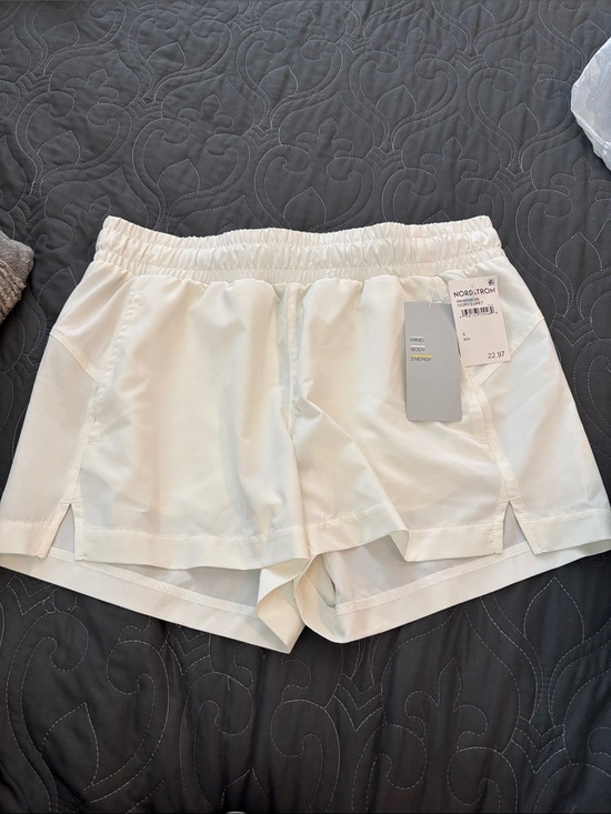 Zella Pants - NWT Zella Take a Hike Shorts